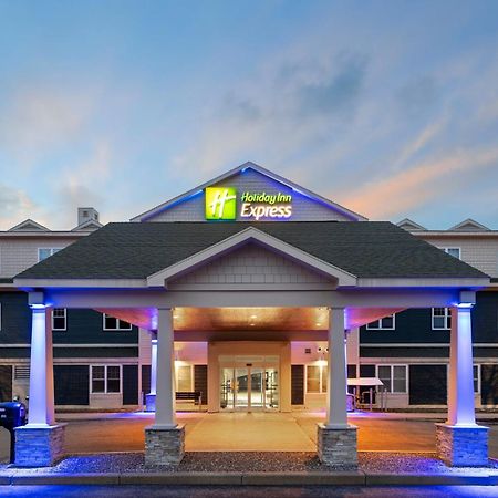 Holiday Inn Express Hotel & Suites Freeport By Ihg Exterior photo