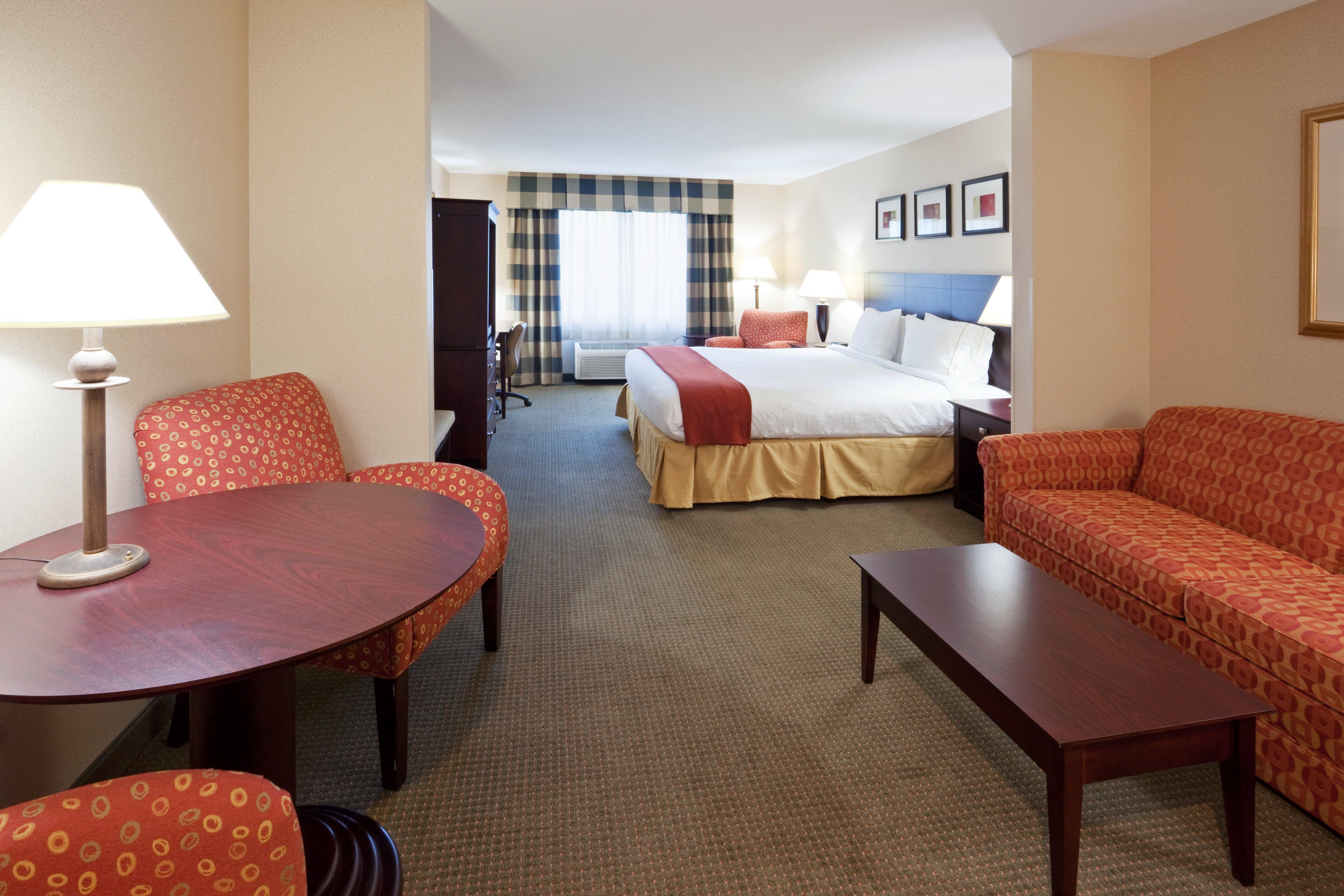 Holiday Inn Express Hotel & Suites Freeport By Ihg Exterior photo