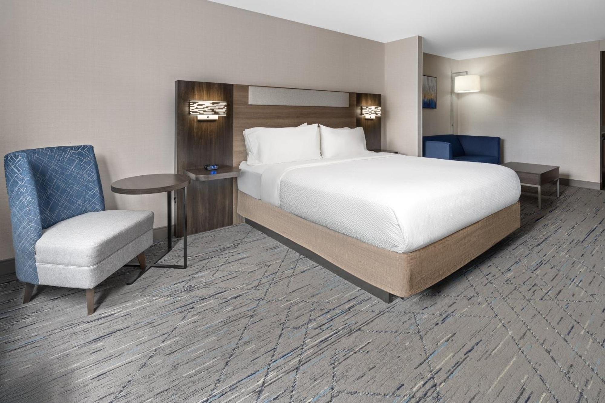 Holiday Inn Express Hotel & Suites Freeport By Ihg Exterior photo