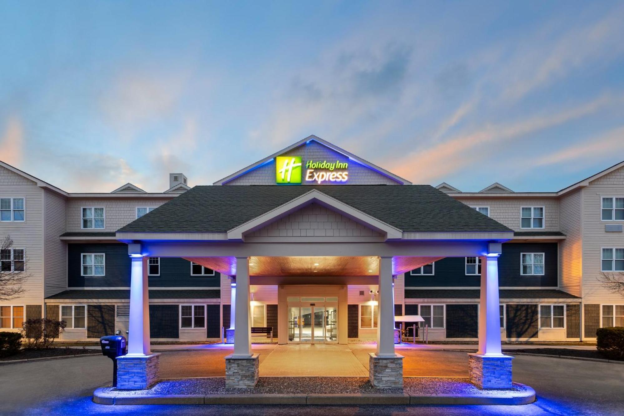 Holiday Inn Express Hotel & Suites Freeport By Ihg Exterior photo